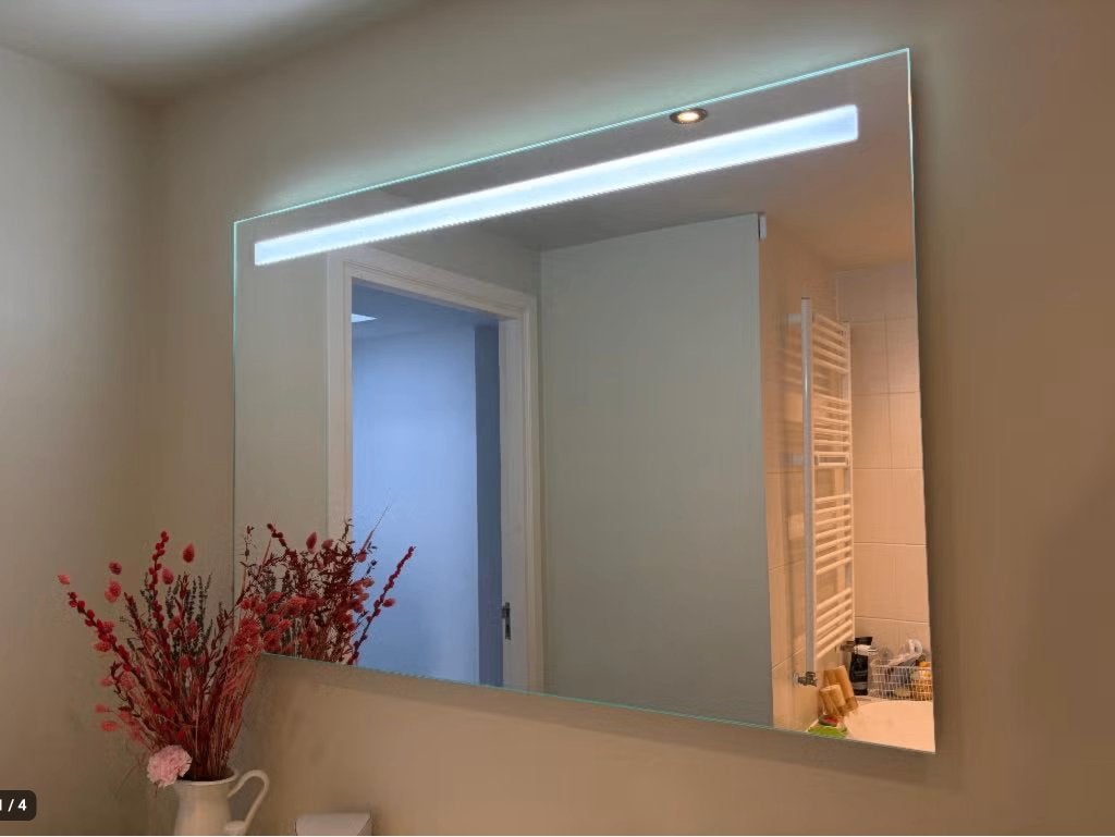 Mirror with built-in light, Ophalen, Zo goed als nieuw, 100 tot 125 cm, Minder dan 100 cm