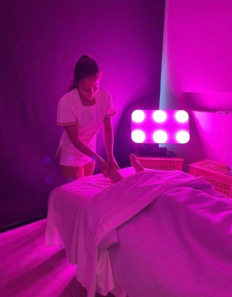 Relaxing massage at your home in Amsterdam +31685458965