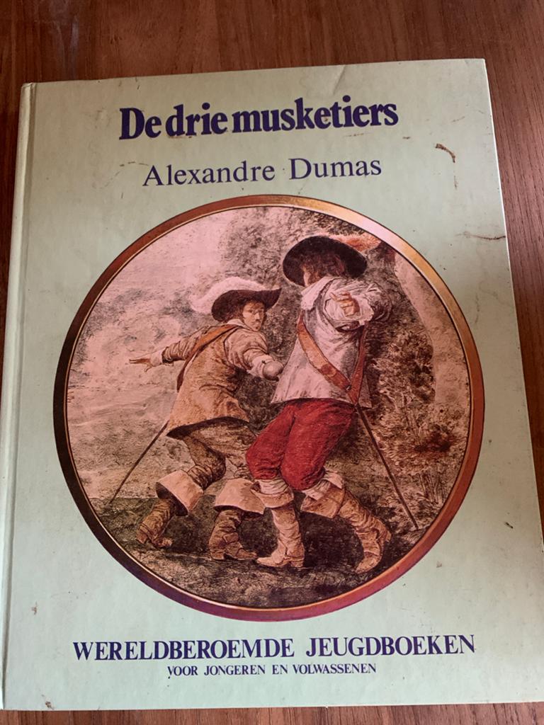 De drie musketiers - Alexandre Dumas, Boeken, Ophalen of Verzenden, Gelezen