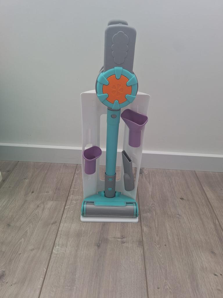 Speelgoed stofzuiger met accessoires, Ophalen, Zo goed als nieuw, Jongen of Meisje