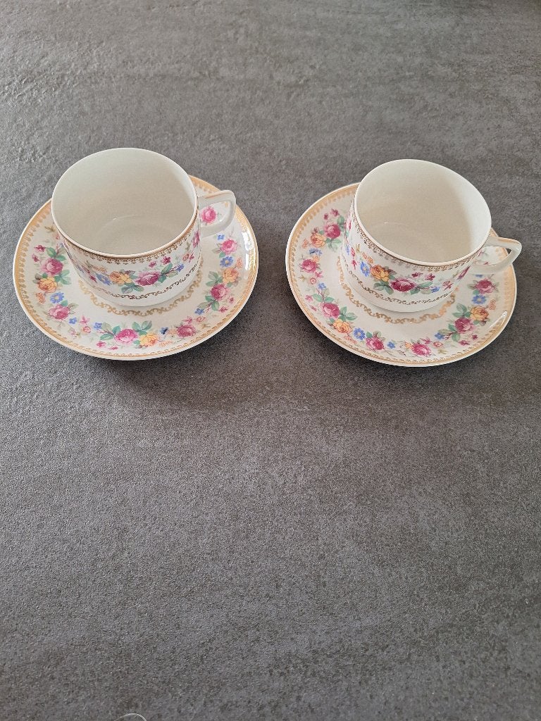 Vintage kop en schotel 2 stuks, Ophalen