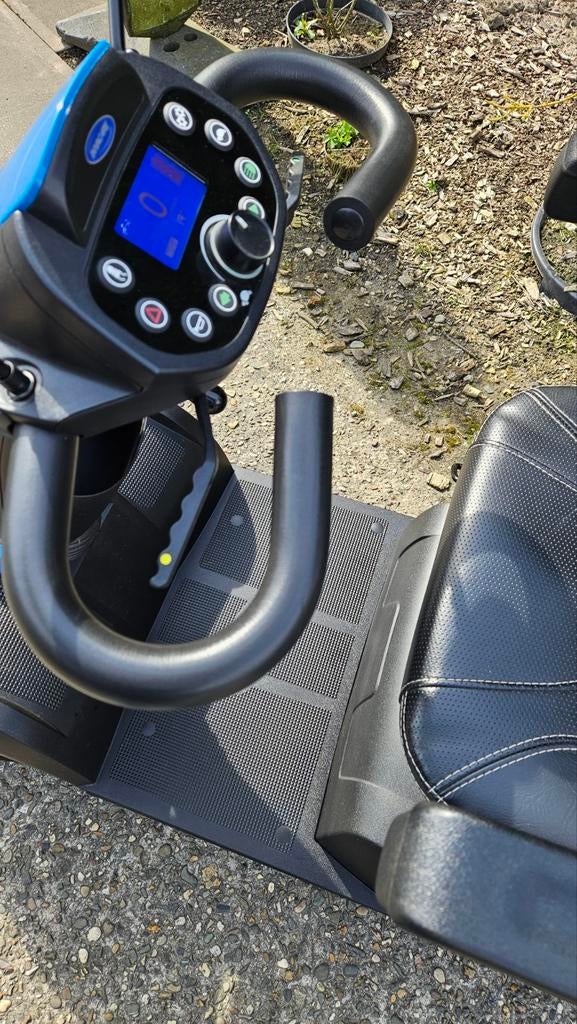 Invacare Comet Pro 4-wiel scootmobiel, zo goed als nieuw!, Ophalen, Zo goed als nieuw