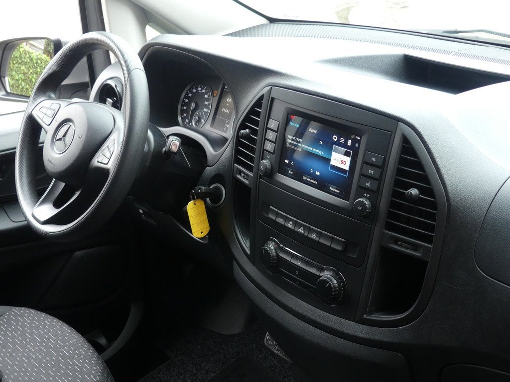 Mercedes-Benz Vito 114 CDI Lang Camera/Cruise control/Side b, Gebruikt, Euro 6, 4 cilinders, Bedrijf