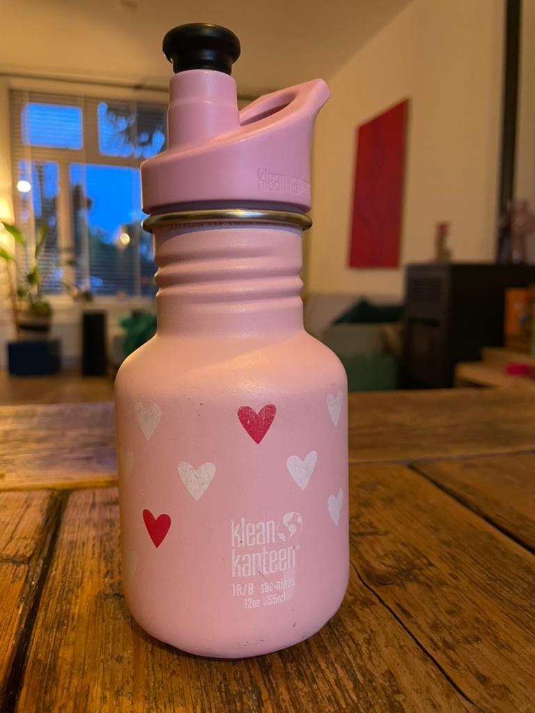 Klean Kanteen hartjes drinkfles, Ophalen