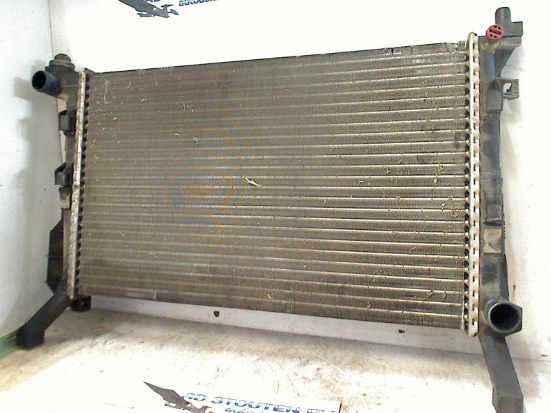 Radiateur Mercedes-Benz A (W169) 2011 A1695000303, Gebruikt, Mercedes-Benz AG, Mercedes-Benz, Mercedesstraße 120, Stuttgart 70372, , Duitsland