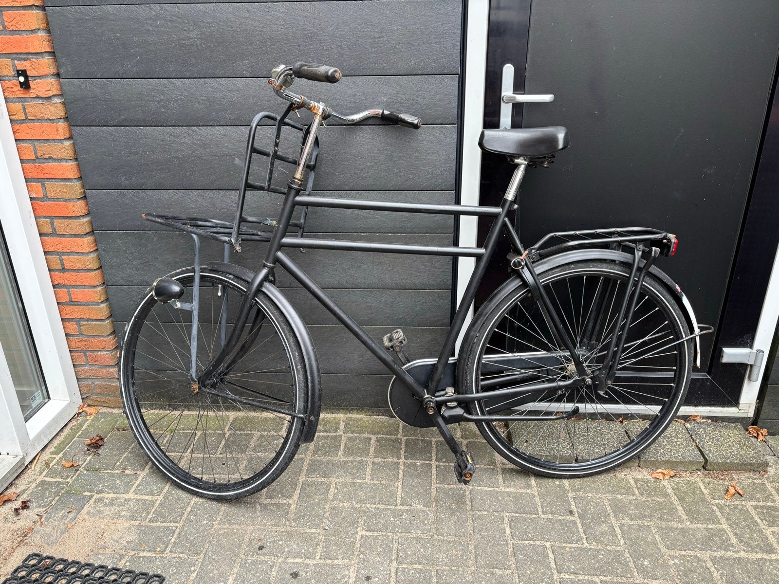 Stevige Zwarte Transportfiets met Voordrager, Fietsen en Brommers, Overige merken, Terugtraprem, Gebruikt, Versnellingen