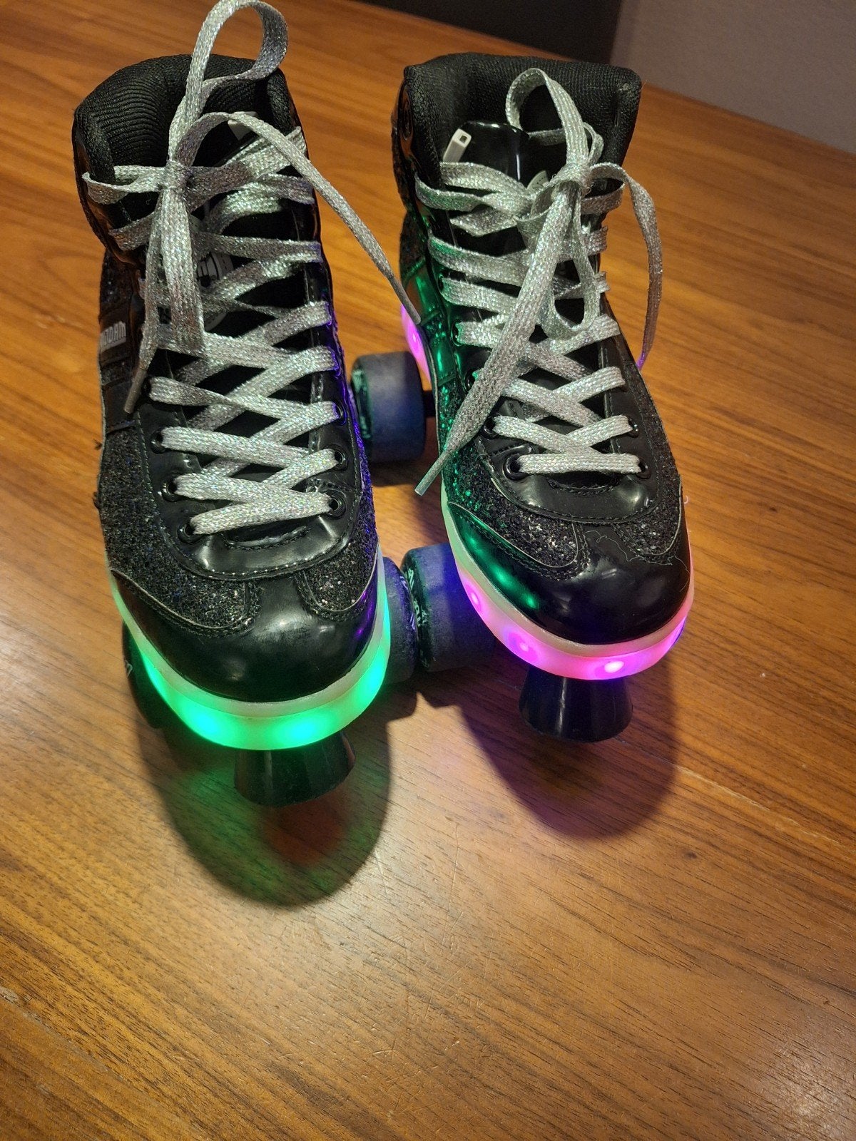 Nijdam Glitter Rolschaatsen Maat 34 met Licht + Tas, Ophalen, Gebruikt, Kinderen