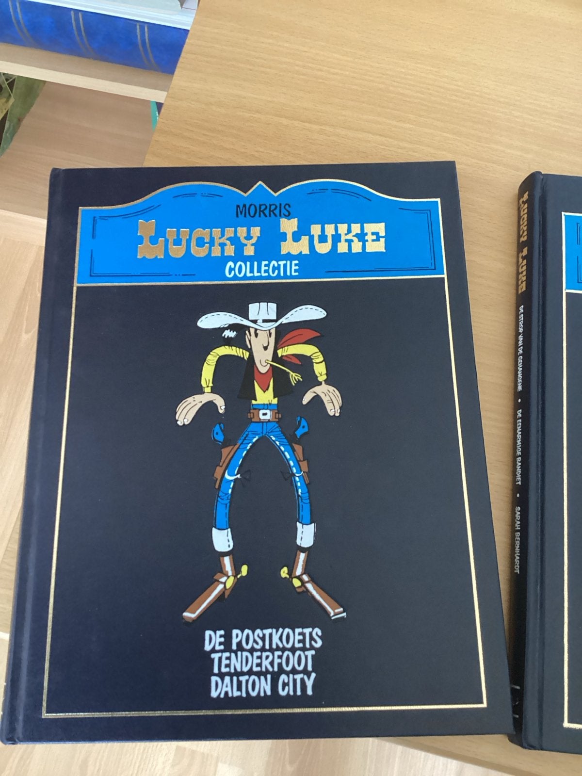 Lucky Luke Collectie - De Postkoets & De Strop van de Gehang, Meerdere stripboeken, Ophalen, Zo goed als nieuw