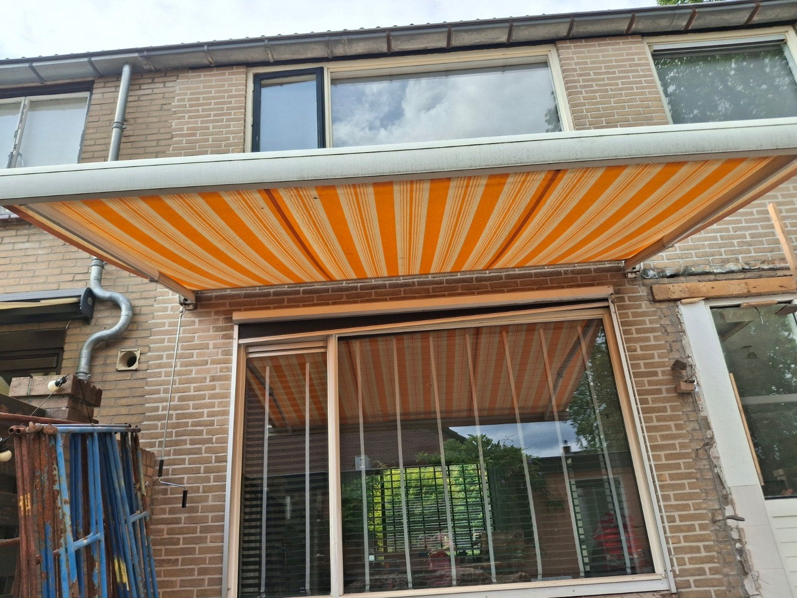 Zonnescherm 3500mm breed - Oranje/Wit gestreept, Gebruikt, Ophalen of Verzenden, 150 tot 300 cm, 250 cm tot 450 cm