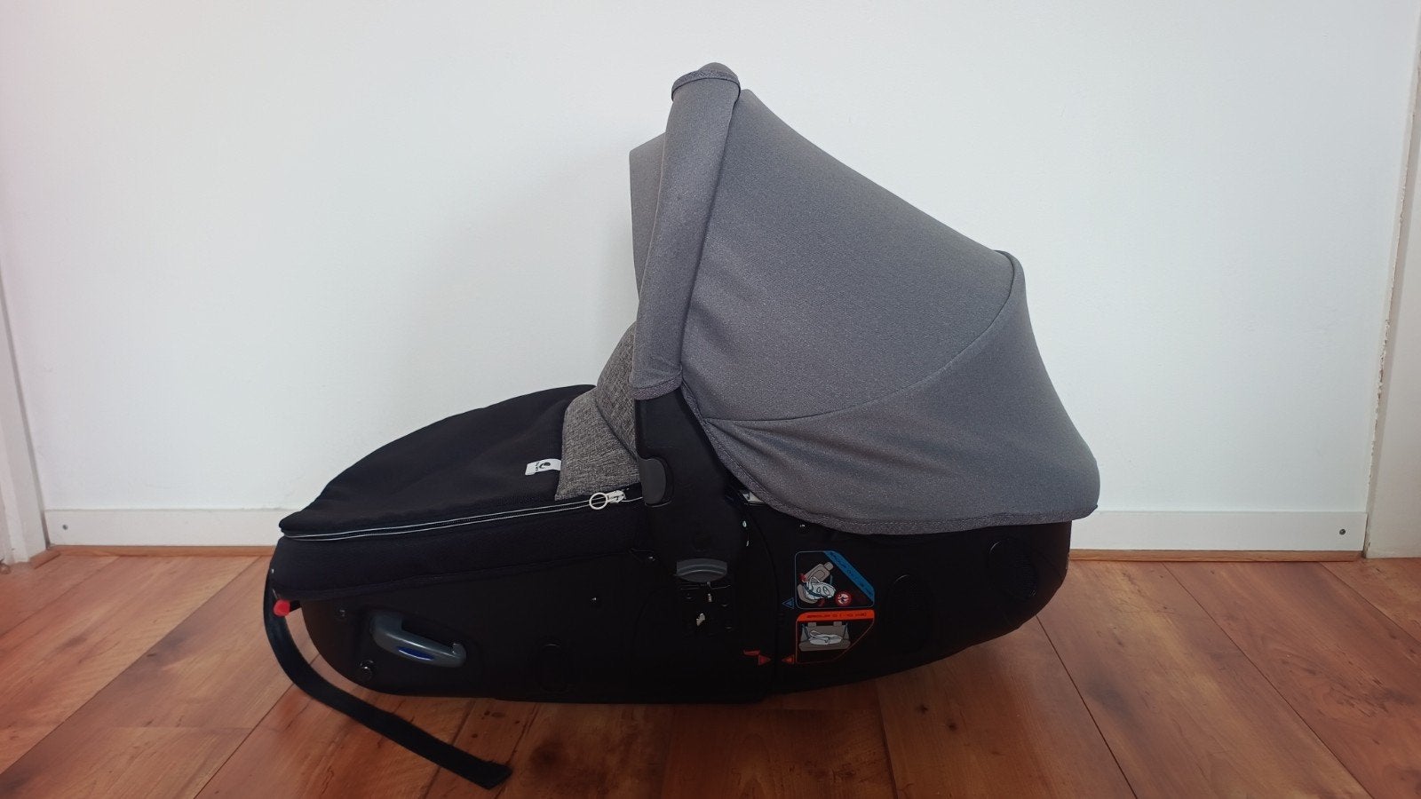 Jané Matrix Light 2 – Autostoel/Reiswieg (0-10 kg), Kinderen en Baby's, Autostoeltjes, Zo goed als nieuw, Ophalen, 0 t/m 10 kg
