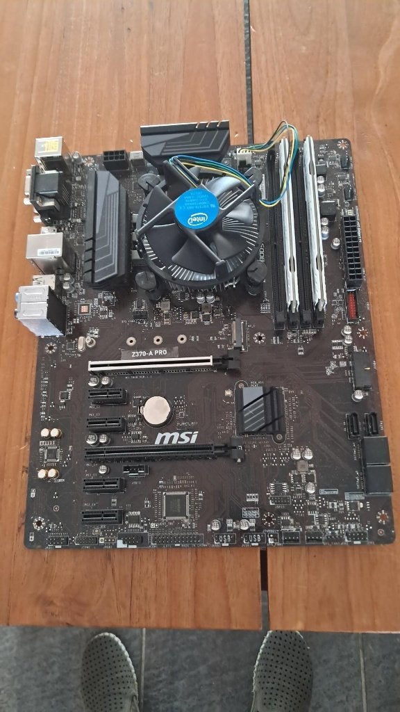 MSI Moederbord + RAM + Processor, Ophalen, Gebruikt, LGA 1151, DDR4