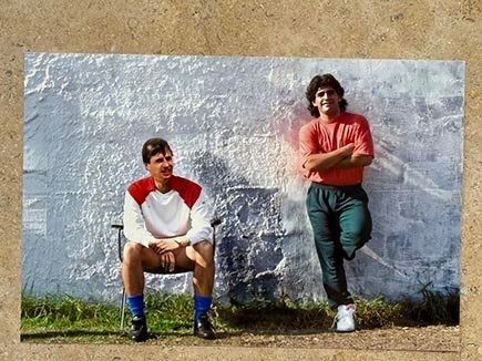 Kleurenfoto 20x30 cm Johan Cruijff en Diego Maradona, Verzamelen, Verzenden, Nieuw, Ajax, Poster, Plaatje of Sticker