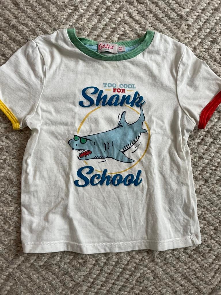 Tshirtje met haai Cath Kidston maat 98, Ophalen of Verzenden, Zo goed als nieuw, Jongen, Shirt of Longsleeve