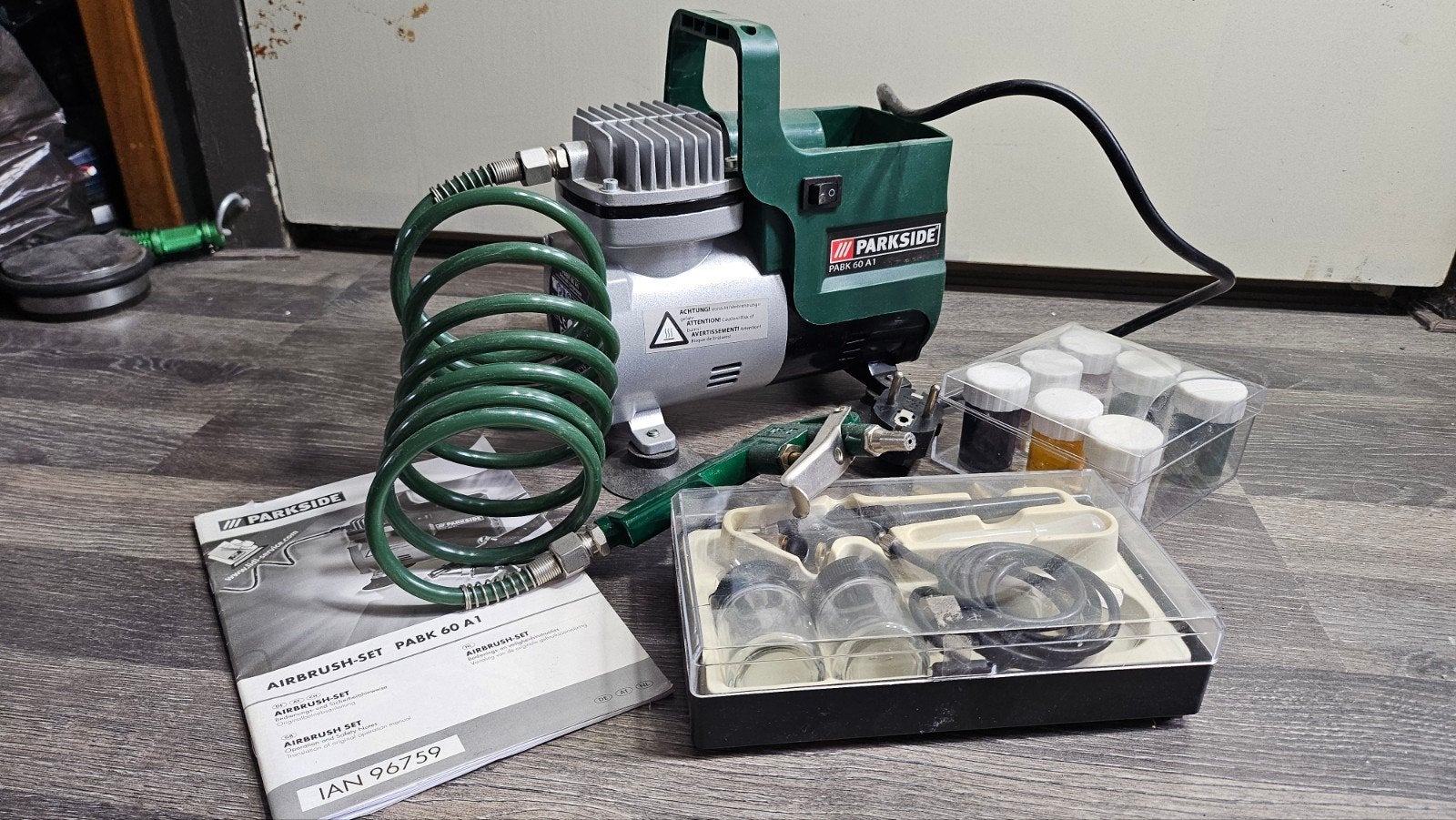 Parkside PABK 60 A1 Airbrush Compressor Set, Hobby en Vrije tijd, Ophalen of Verzenden, Zo goed als nieuw, Airbrush en Toebehoren