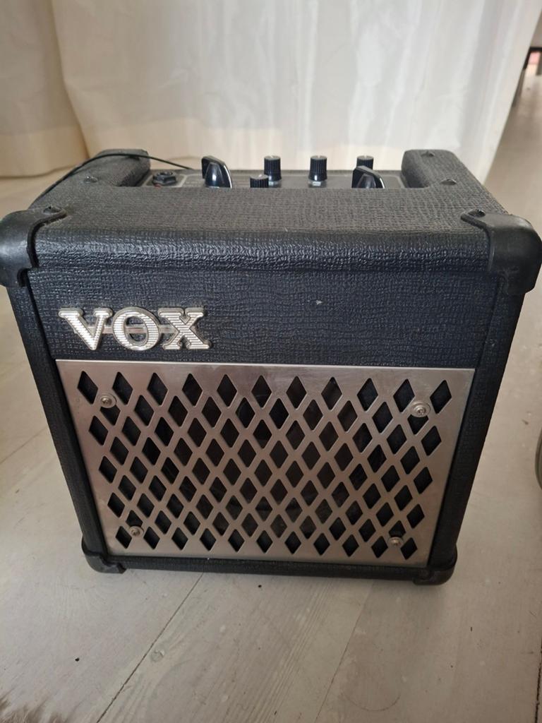 Vox DA5 Draagbare Modeling Combo Gitaarversterker, Muziek en Instrumenten, Versterkers | Bas en Gitaar, Ophalen of Verzenden