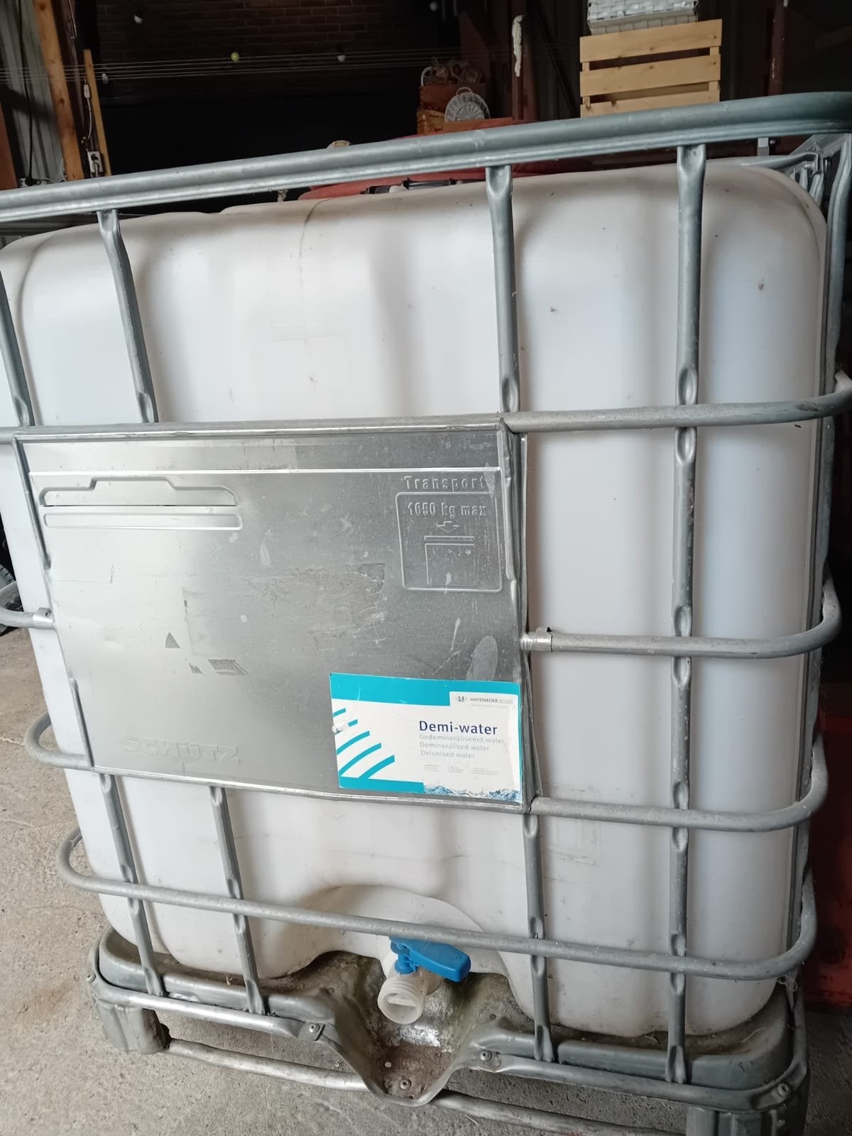 IBC Watervat 1000 liter met waterslang, Tuin en Terras, Regentonnen, Gebruikt, Kunststof, 150 liter of meer, Met kraantje, Ophalen