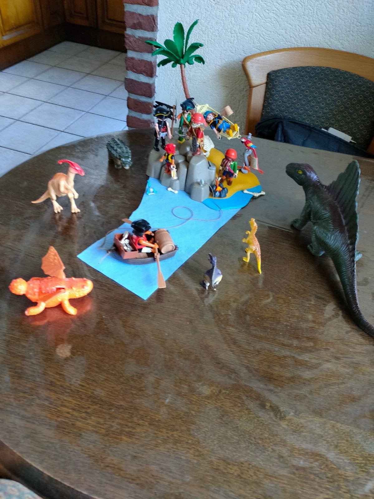 Playmobil piraten bewaken de schat die in rorts vestopt zit, Ophalen of Verzenden, Gebruikt