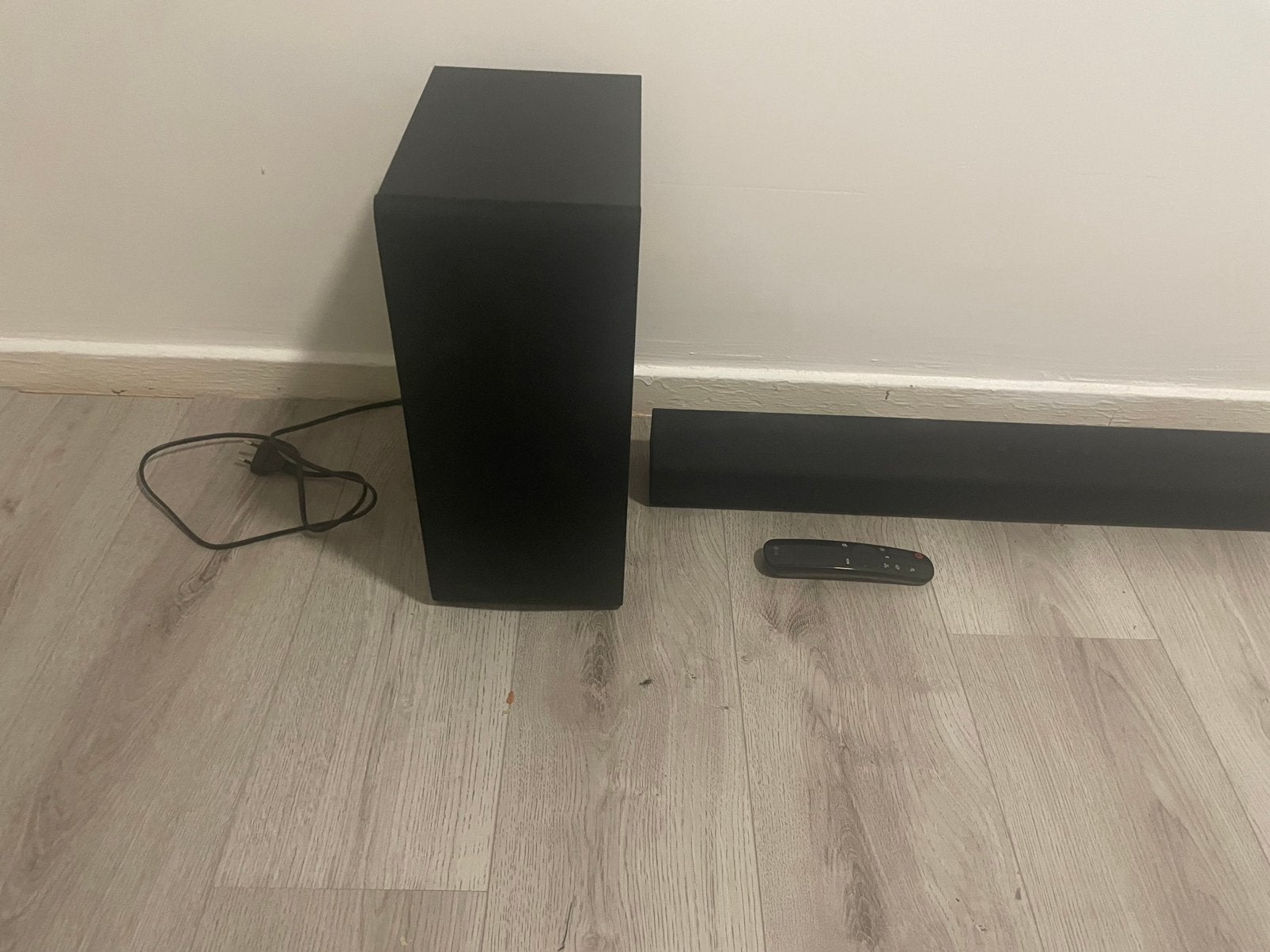 Nette lg serround bar met subwoofer, Ophalen, Bluetooth, Zo goed als nieuw