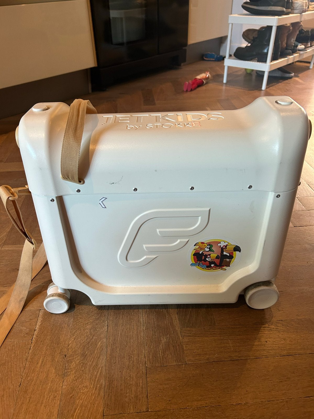 JetKids by Stokke BedBox - Gebruikt met defect wiel, 40 tot 60 cm, Gebruikt, 20 tot 30 cm, Wit