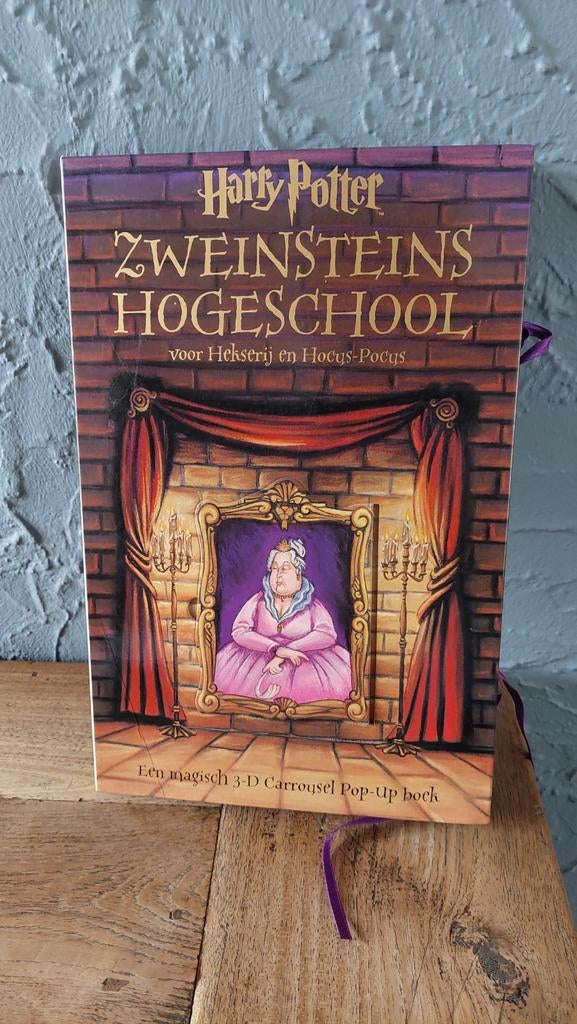 Harry Potter Zweinsteins 3D Pop-up Boek, Boeken, Ophalen of Verzenden, Zo goed als nieuw, J.K. Rowling