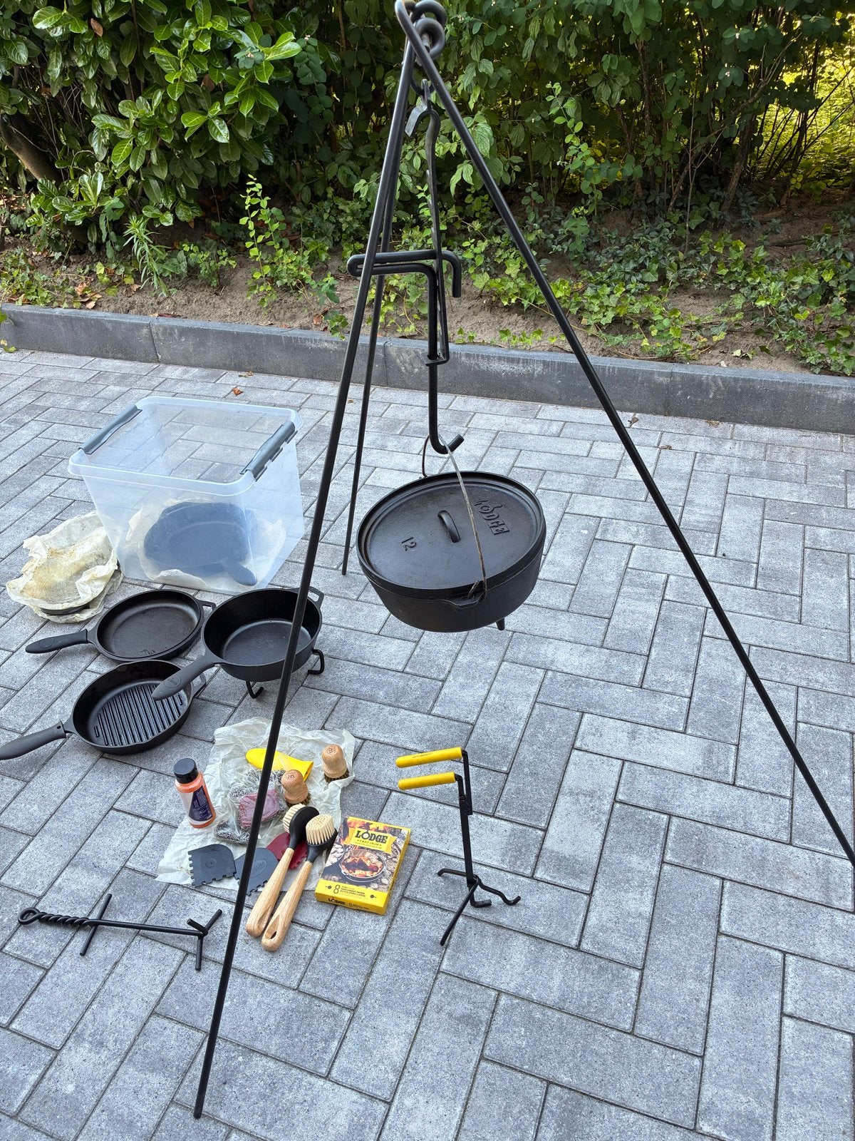 Complete Lodge Gietijzeren Pannenset met Accessoires, Huis en Inrichting, Keuken | Potten en Pannen, Ophalen, Zo goed als nieuw