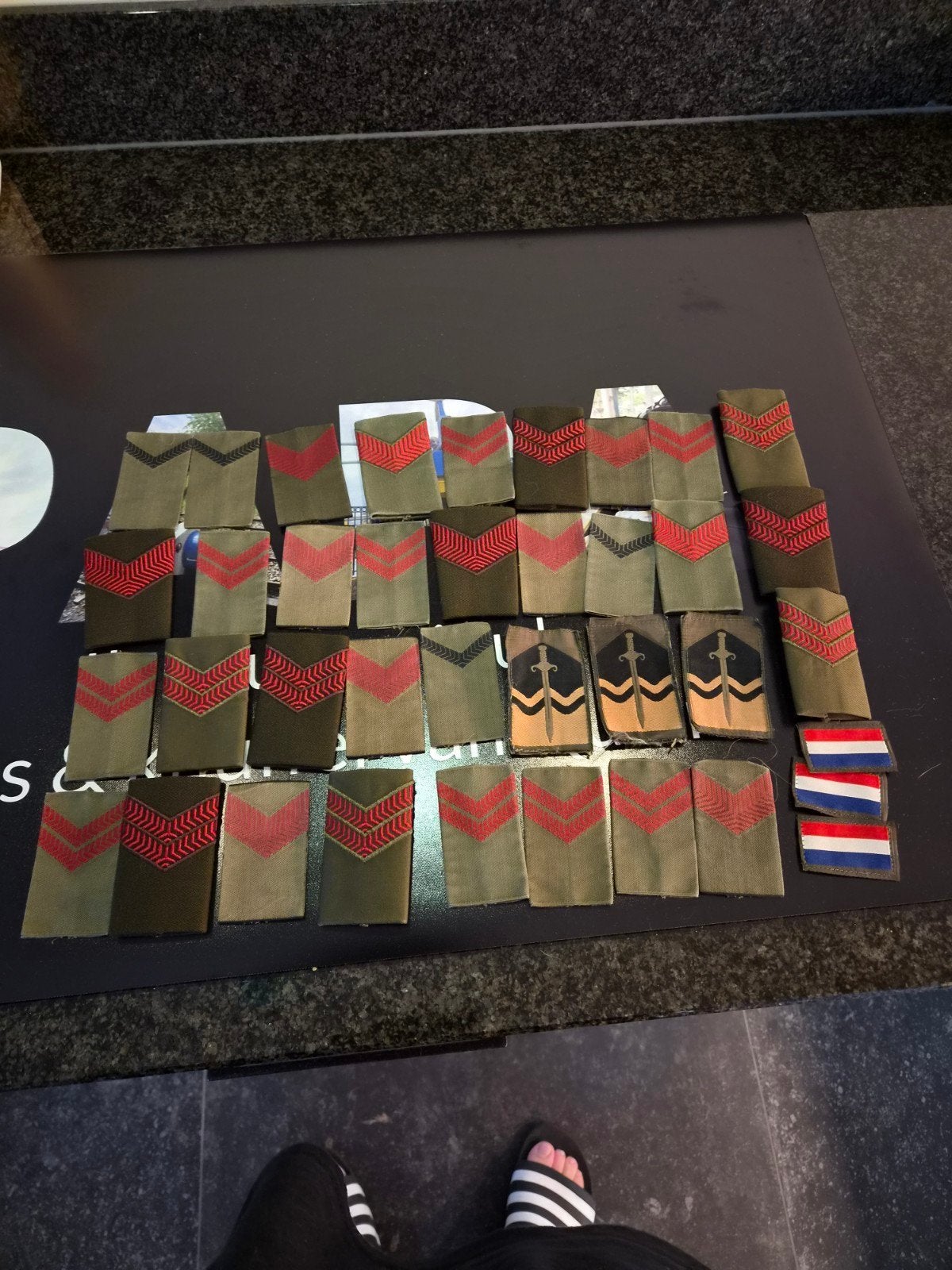 Partij militaire rangen / emblemen Koninklijke Landmacht NL, Ophalen of Verzenden, Landmacht, Nederland, Embleem of Badge