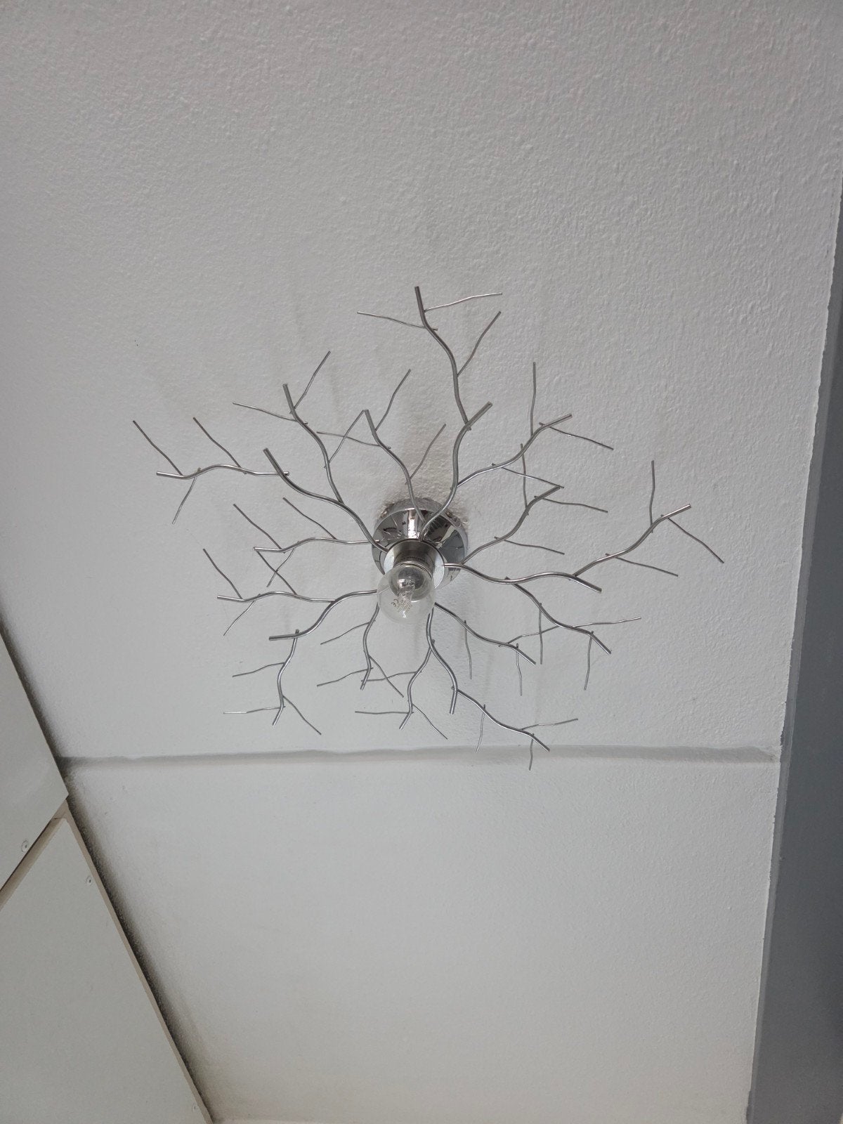 Mooie zilverkleurige plafondlamp met takken design, Huis en Inrichting, Lampen | Plafondlampen, Ophalen, Zo goed als nieuw