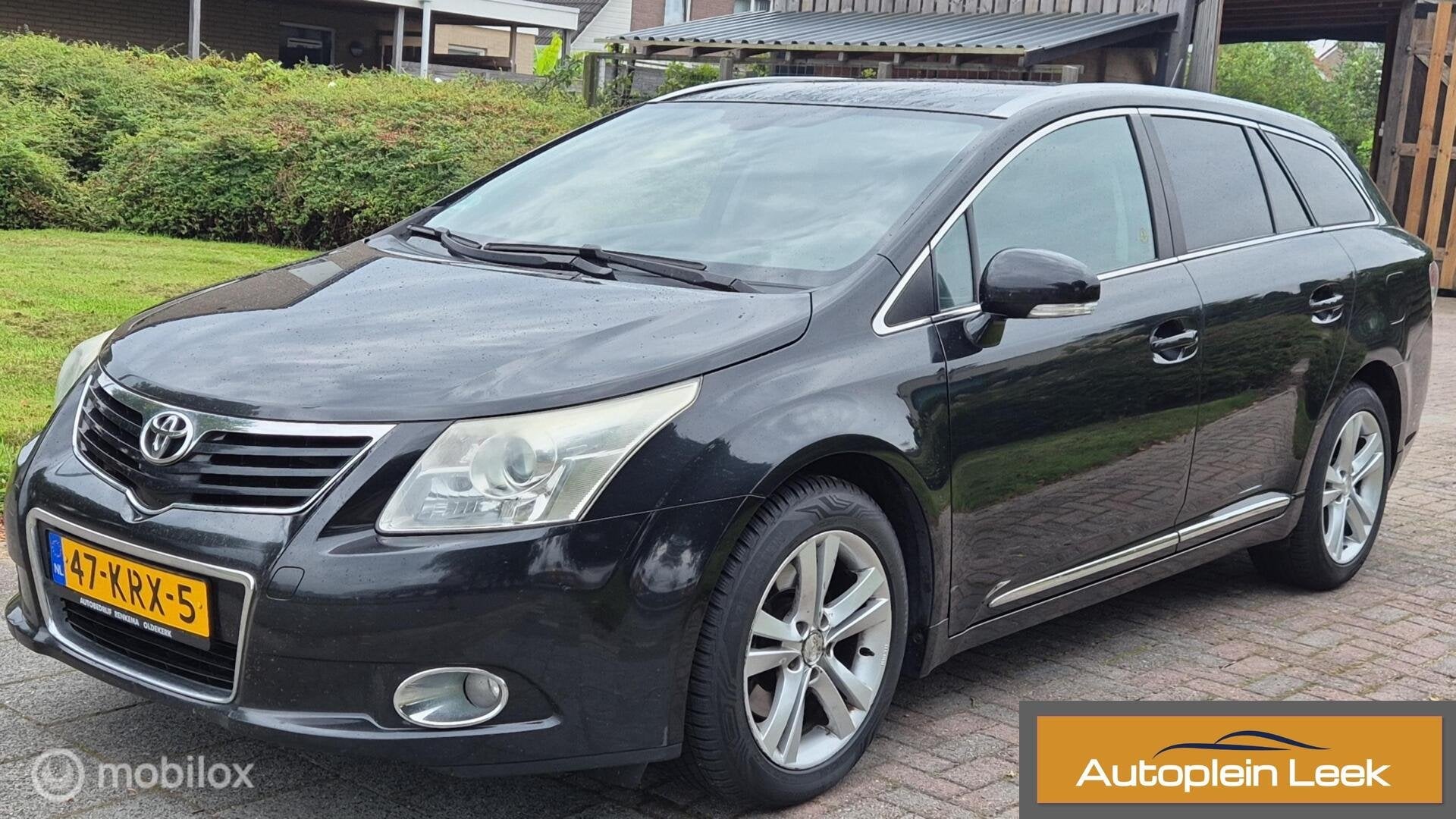 Toyota Avensis 2.2 D-4D Dynamic Business Special panoramadak, Auto's, Voorwielaandrijving, Euro 5, 150 pk, Zwart