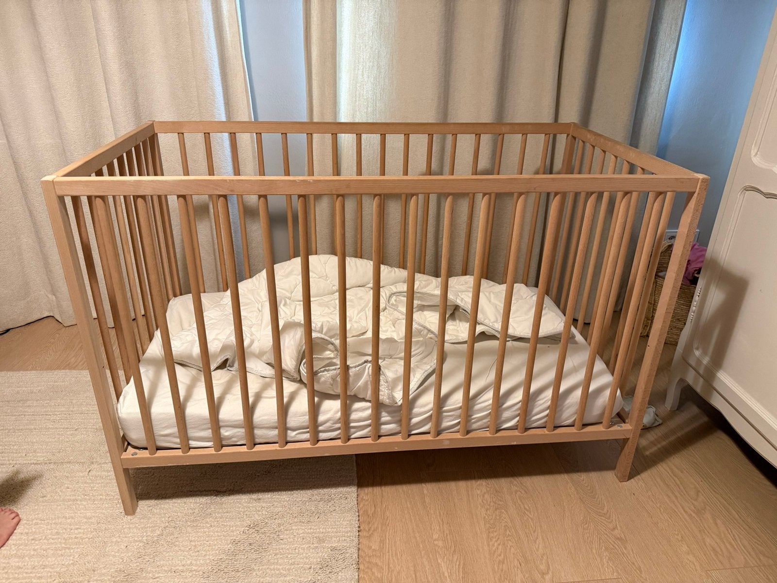 Houten ledikant met matras, Ophalen, Gebruikt, Ledikant