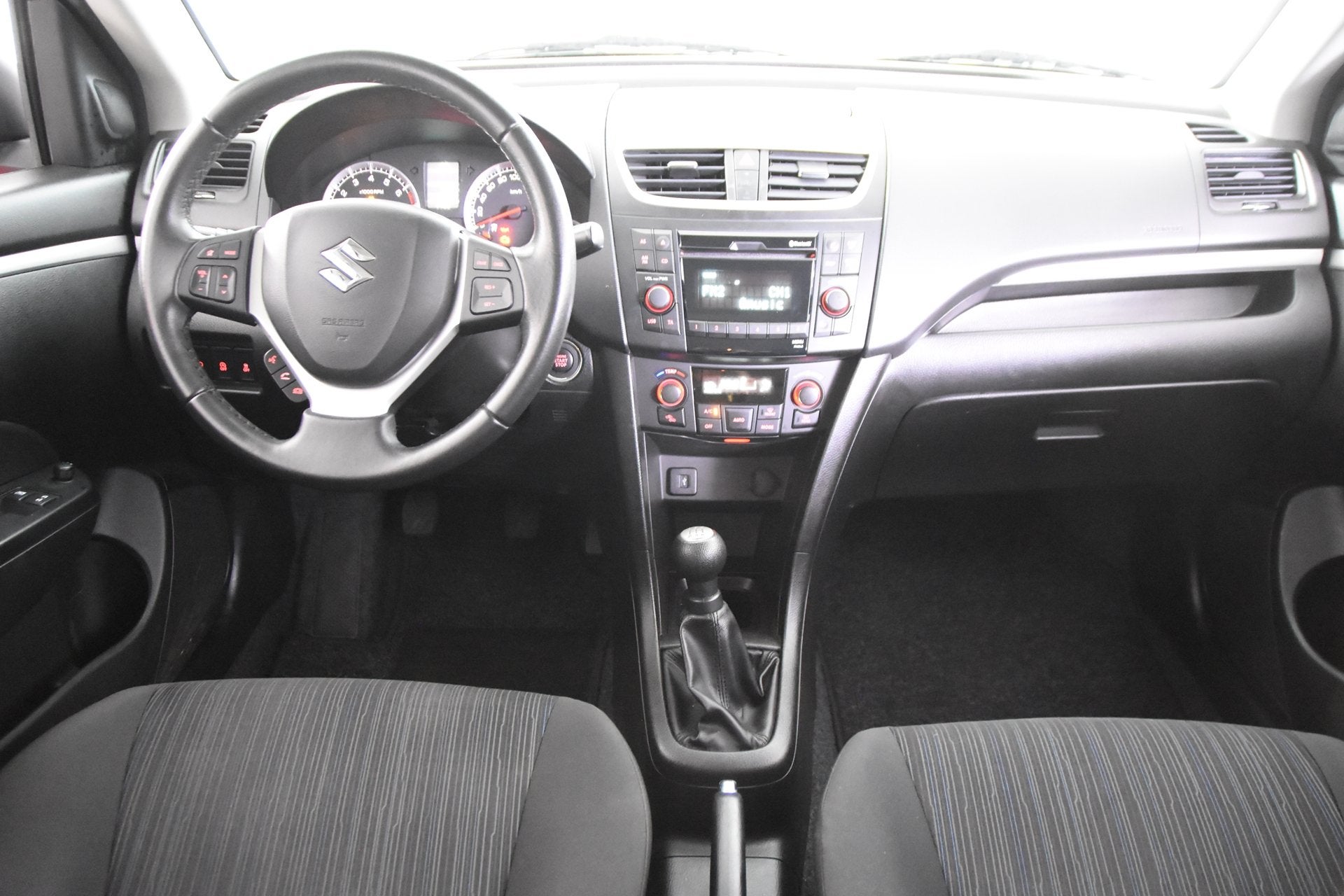 Suzuki Swift 1.2 Club *1ste Eigenaar*Climate Control*Stoelve, Auto's, Voorwielaandrijving, Stof, Gebruikt, 1242 cc
