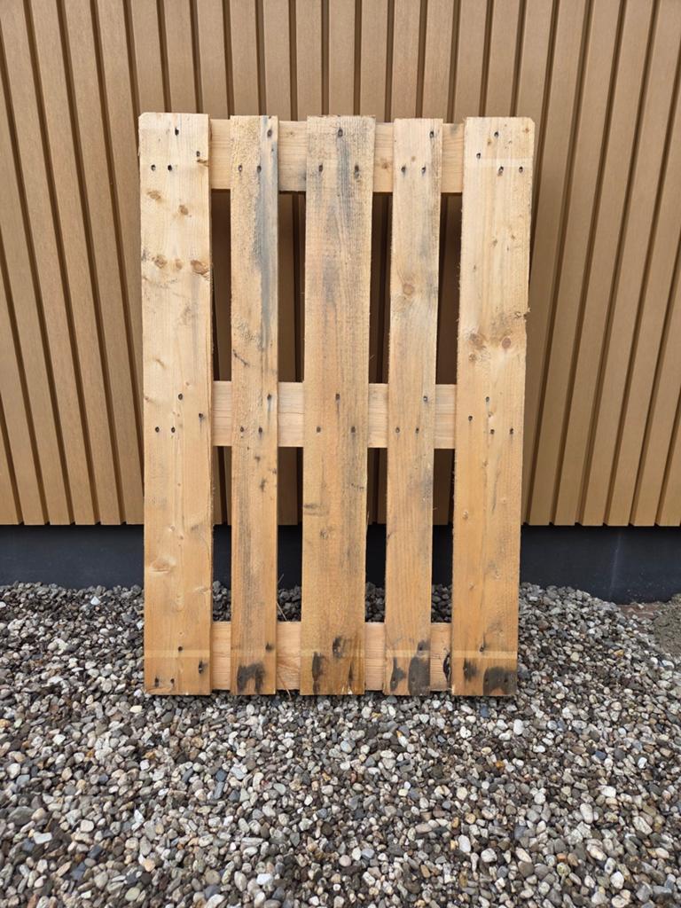 Europallets 4 stuks, Doe-het-zelf en Verbouw, Hout en Planken, Ophalen