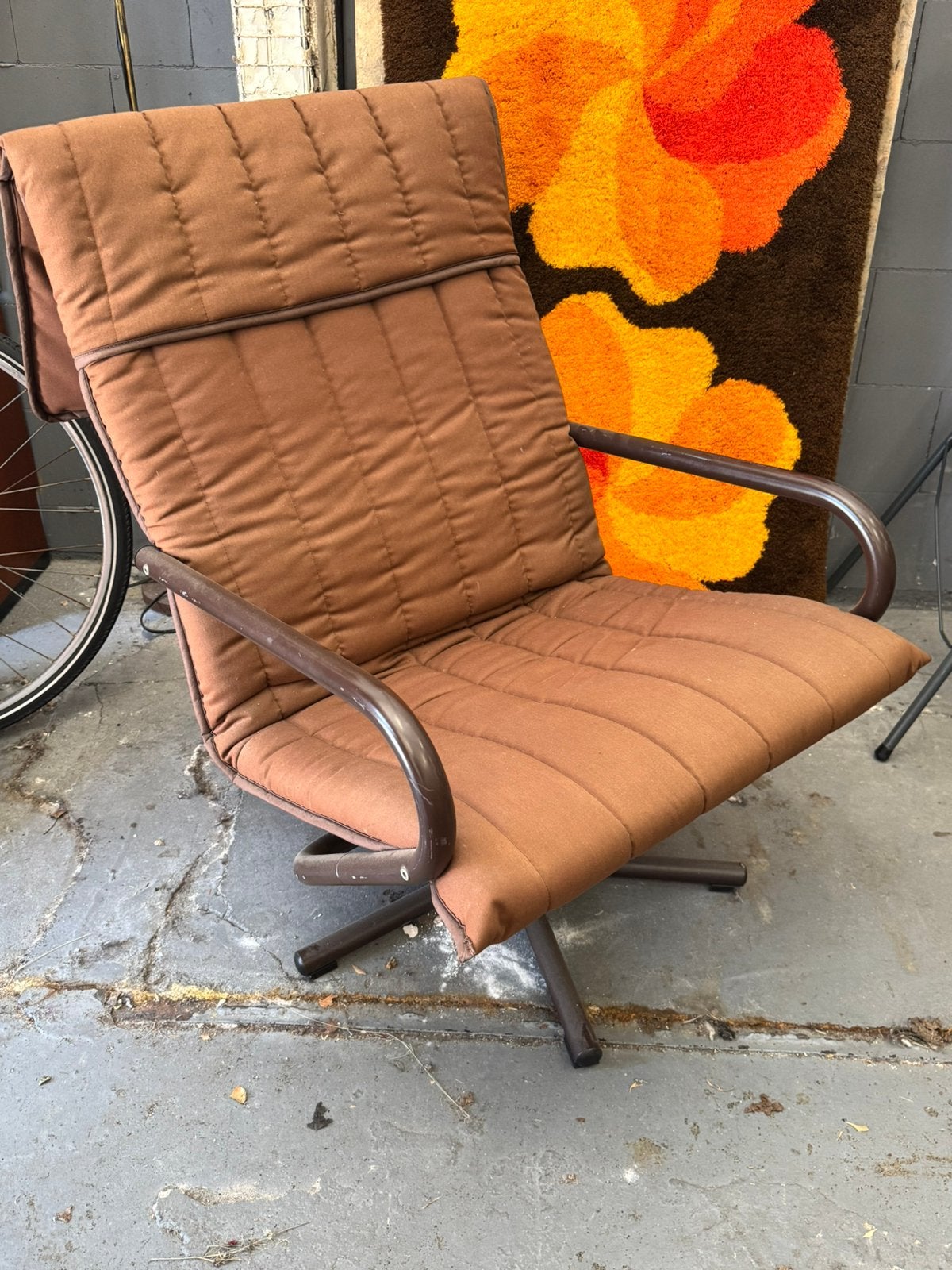 Vintage draaiende chill stoel, Ophalen, Gebruikt, Vintage, ?
