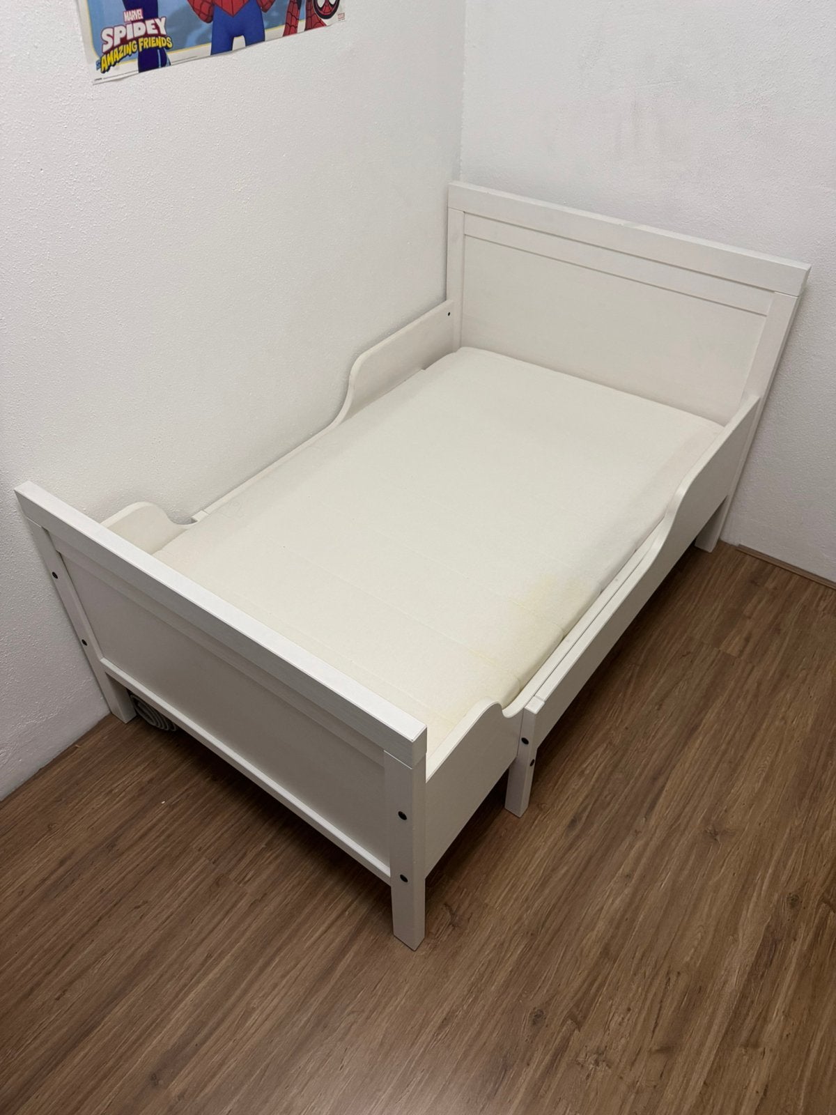 Meegroeibed SUNDVIK IKEA, Ophalen, 70 tot 85 cm, Zo goed als nieuw, Matras