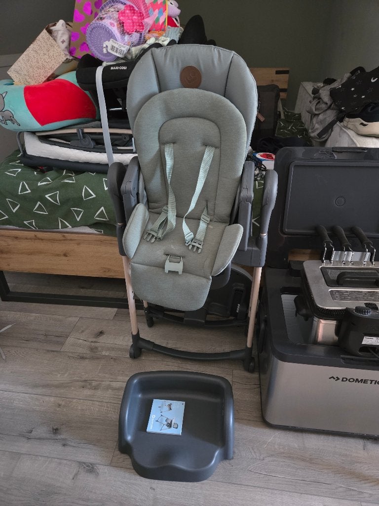 Maxi Cosi Minla Kinderstoel, Kinderen en Baby's, Ophalen, Zo goed als nieuw, Overige typen, Afneembaar eetblad
