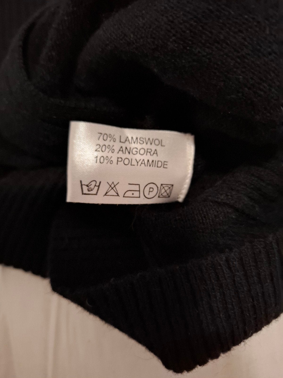 Dames vest zwart met kleurrijke mouwen – wolmix – maat M, Maat 38/40 (M), Uno due, Zwart, Ophalen of Verzenden