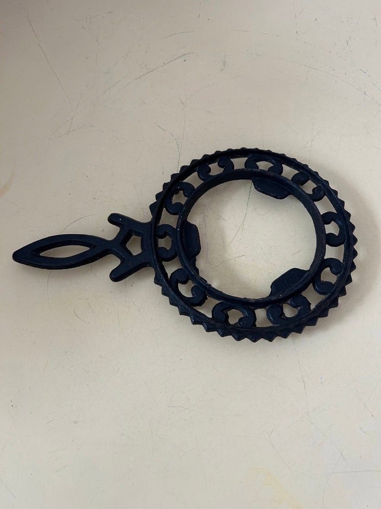 Vintage gietijzeren pannenonderzetter, Ophalen of Verzenden