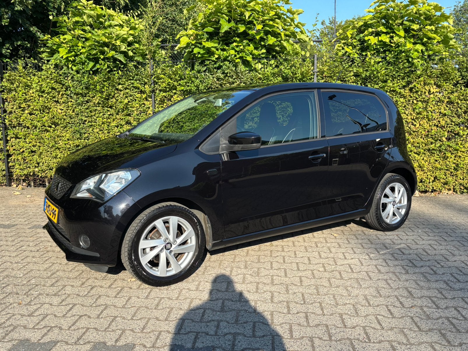Seat Mii 1.0 2014 Zwart Full Options, Voorwielaandrijving, 840 kg, 4 stoelen, Mii