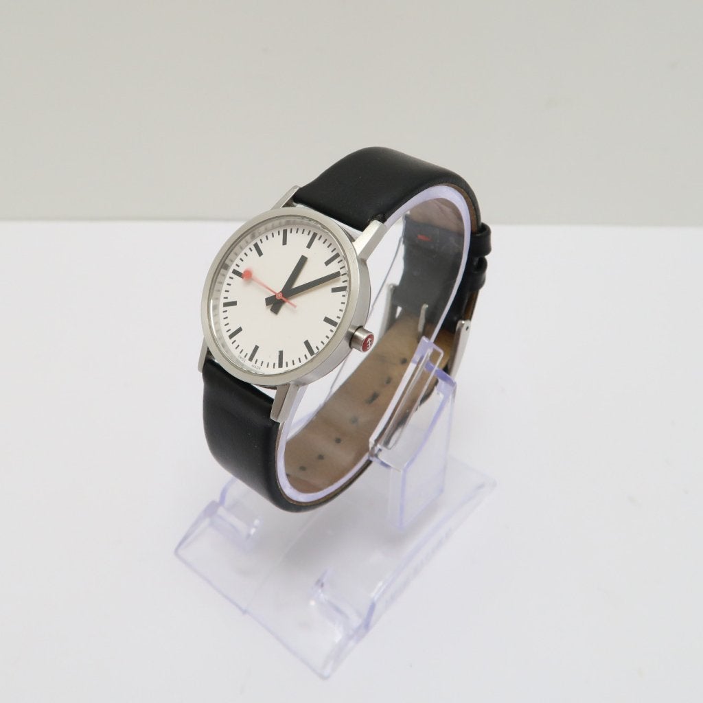 Mondaine Classic Swiss Railways Watch | in Prima Staat, Flex Ltd., Zo goed als nieuw, https://flex.com/contact-us, Nobelstraat 10, 5807 GA Oostrum LB, Limburg, Nederland