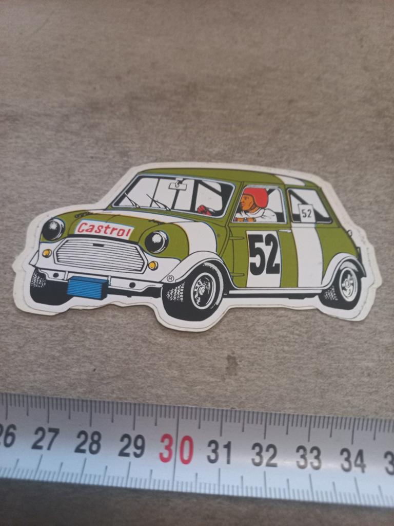 Man in mini cooper, Ophalen of Verzenden
