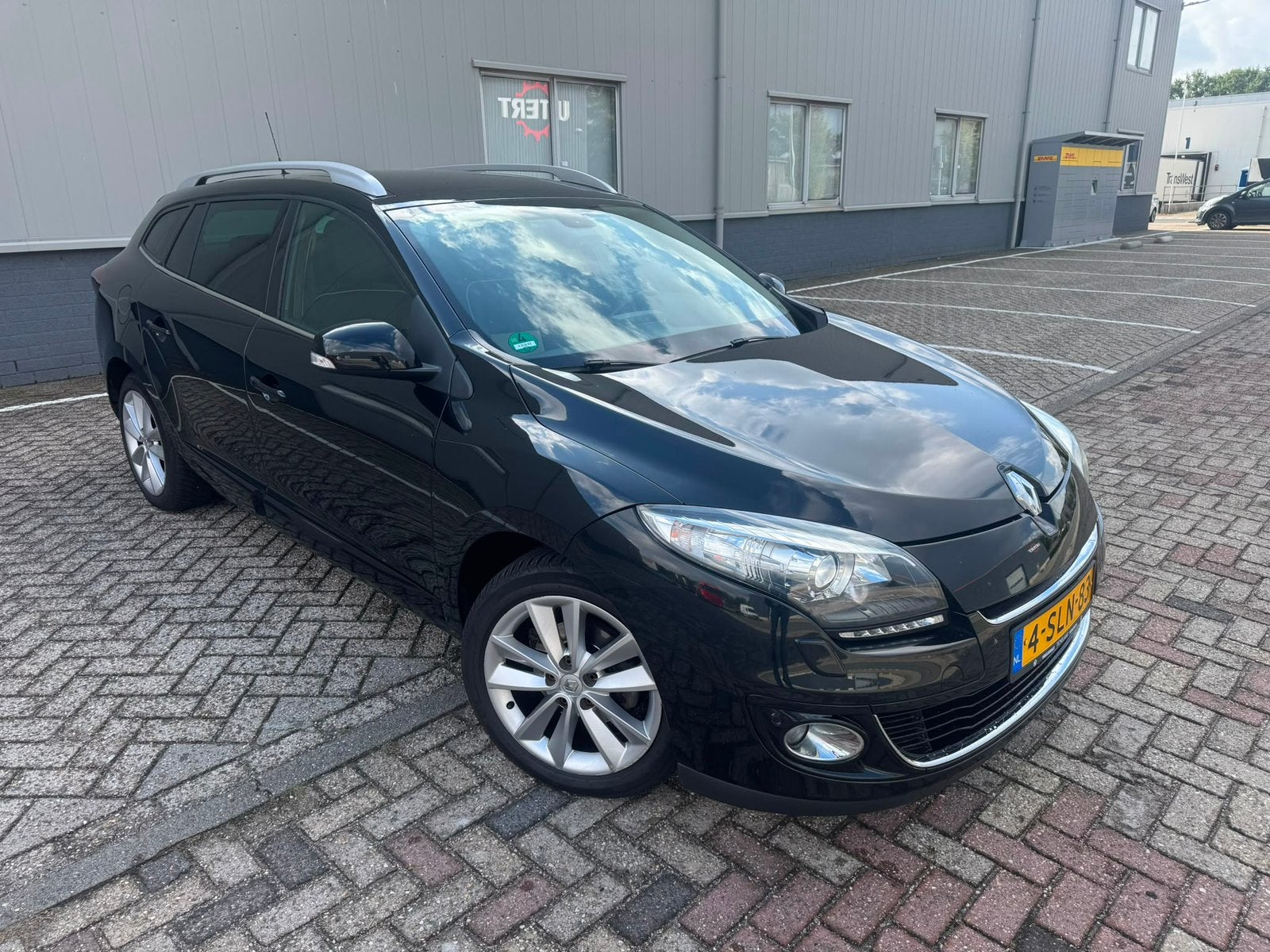 Renault Mégane 2.0 16V 103KW Estate CVT 2012 Zwart, 4 cilinders, Zwart, 1292 kg, Bluetooth