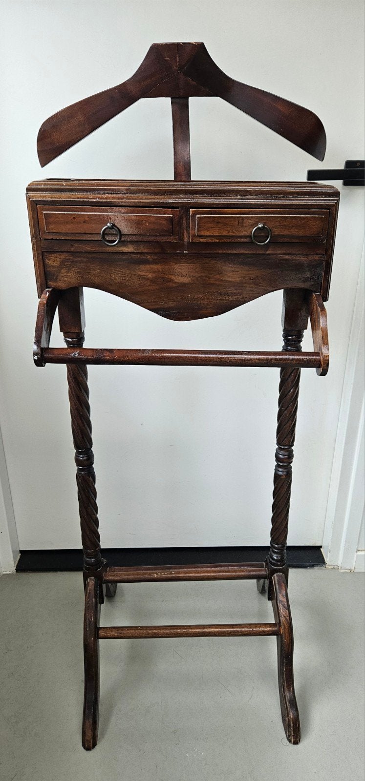 Klassieke Engelse Dressboy Valet stand Victoriaanse stijl, Ophalen