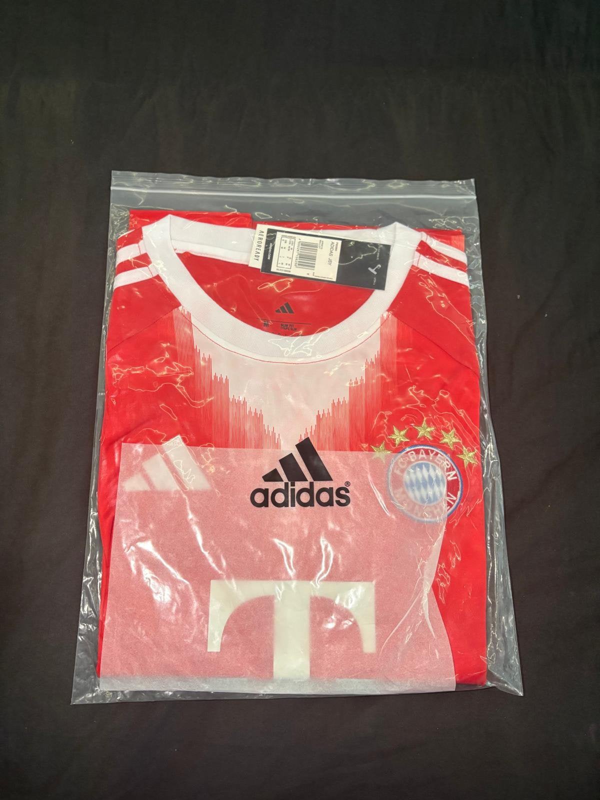Fc Bayern München, Kleding | Heren, Maat 52/54 (L), Nieuw, Ophalen of Verzenden, Voetbal