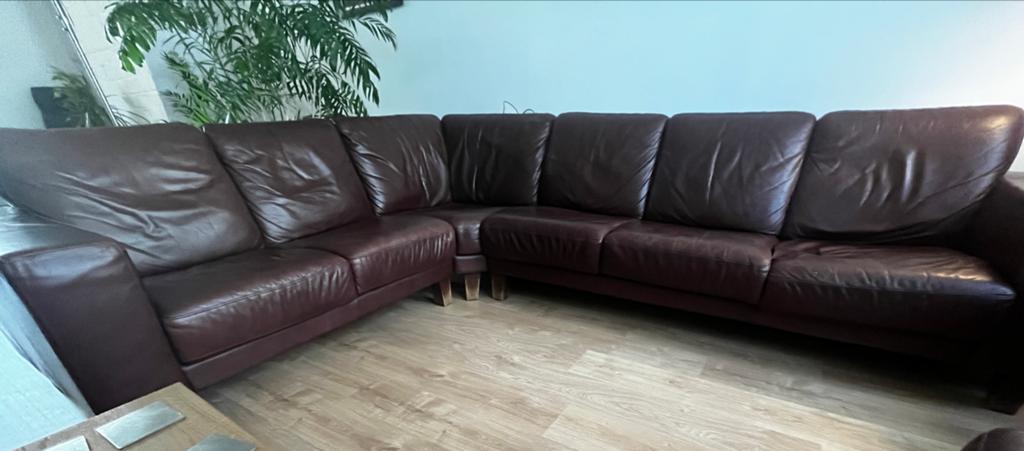 Gratis af te halen: Ruime hoekbank in Leiden, Ophalen, 250 tot 300 cm, Gebruikt, Hoekbank