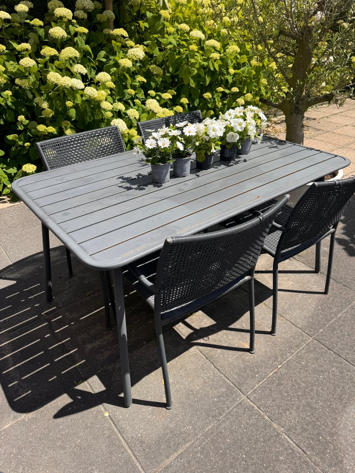 Tafel met 4 stoelen - Gebruikt maar functioneel, Ophalen, Gebruikt, Eettafel, Tuinset