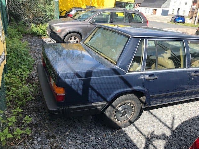 Prachtige Volvo 740GL uit 1987 van 1e eigenaar ! Oldtimer, foto 8