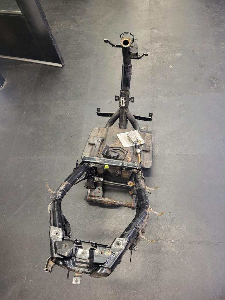 Frame met kenteken Peugeot New vivacity 4t 45km geel, Ophalen, Frame, Gebruikt, .