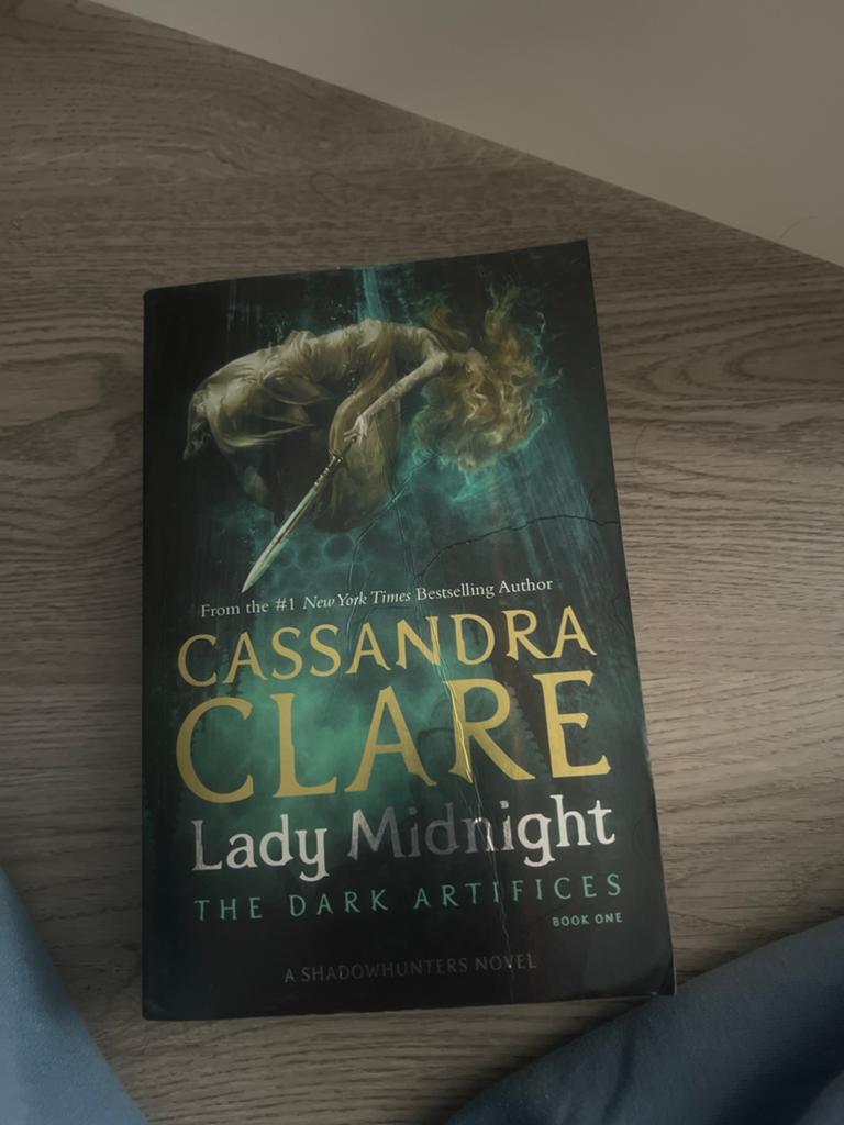 Lady Midnight - Cassandra Clare (Engels), Ophalen of Verzenden, Zo goed als nieuw