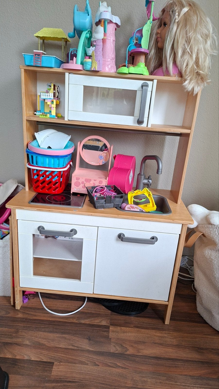 kinderkeuken., Ophalen