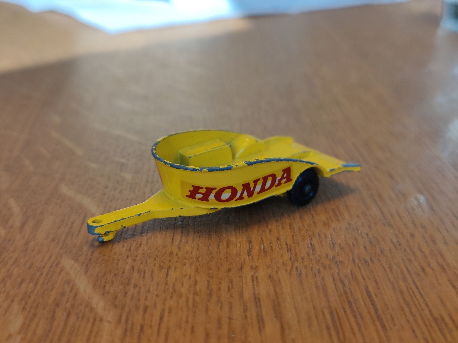 Matchbox Honda Motorcycle Trailer GEEL, Ophalen of Verzenden, Nieuw