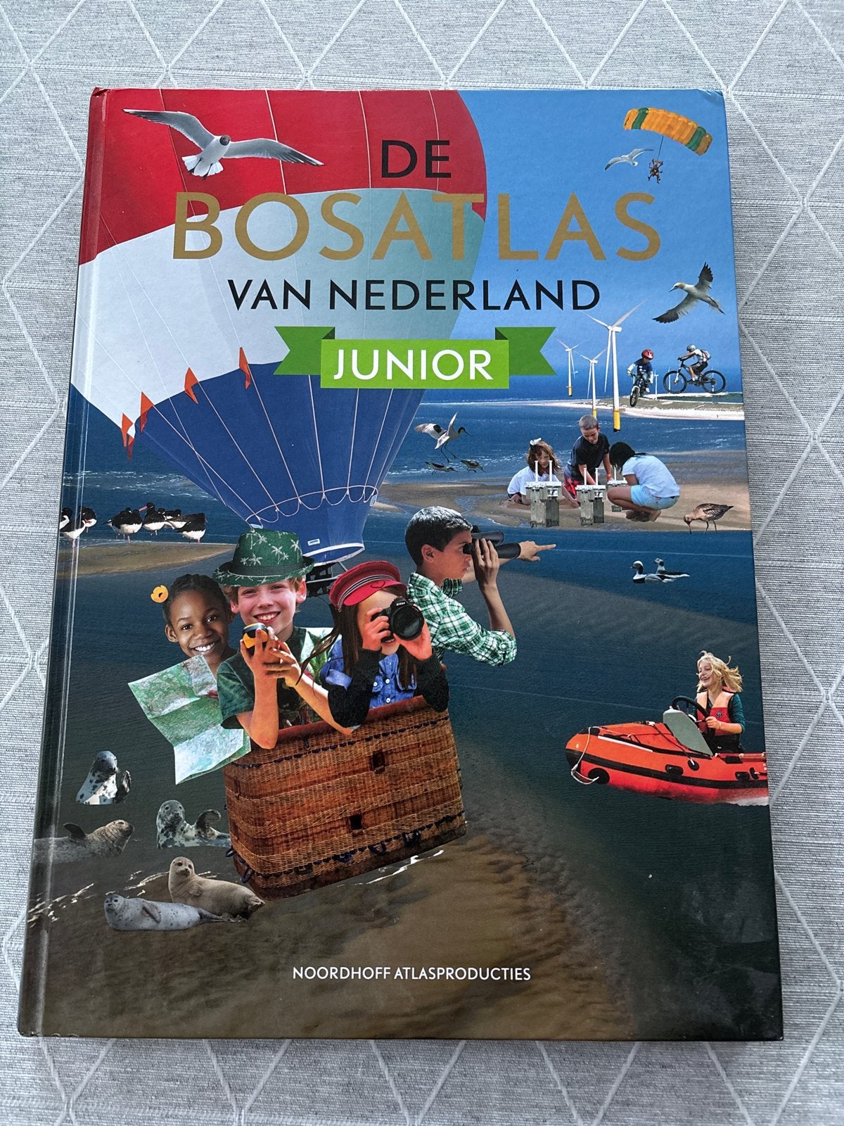 De Bosatlas van Nederland Junior, Boeken, Bosatlas, 2000 tot heden, Ophalen of Verzenden, Zo goed als nieuw